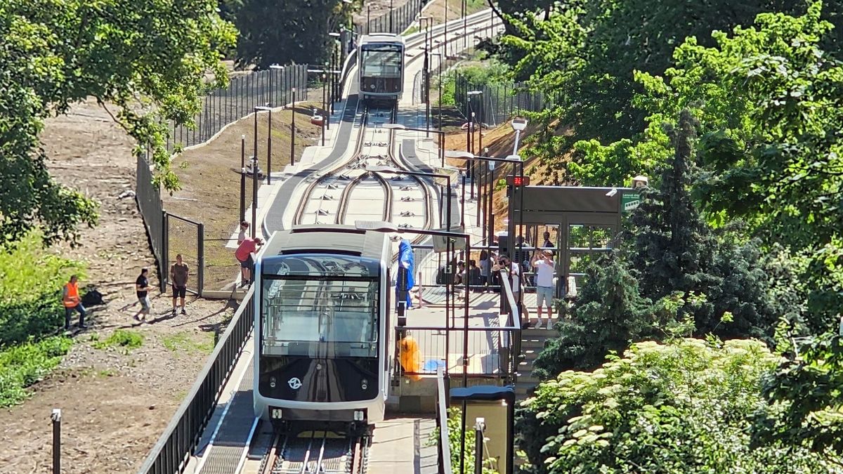 Nová lanovka na Petřín nebude od září bezbariérová